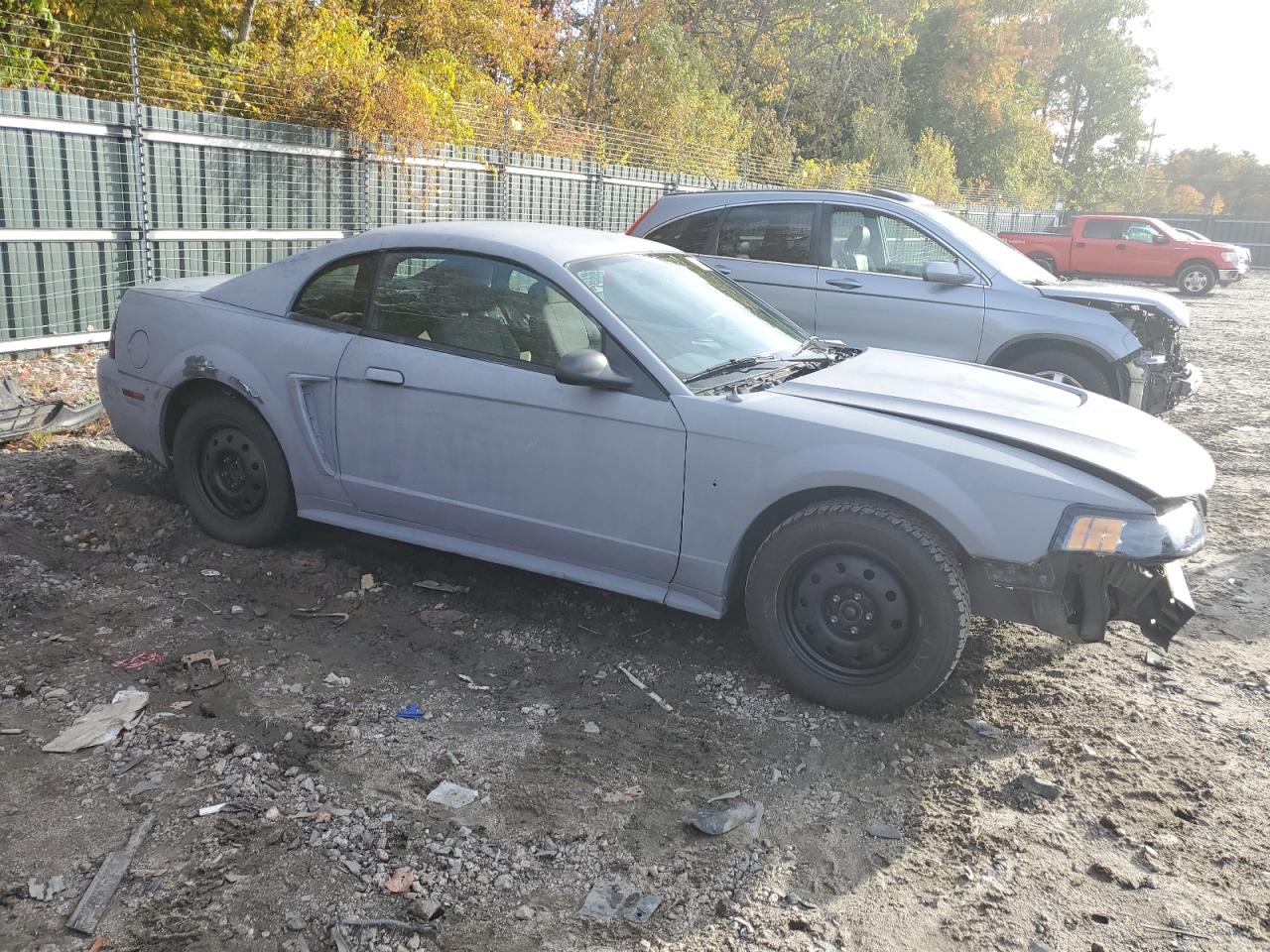 2003 Ford Mustang - Image 4