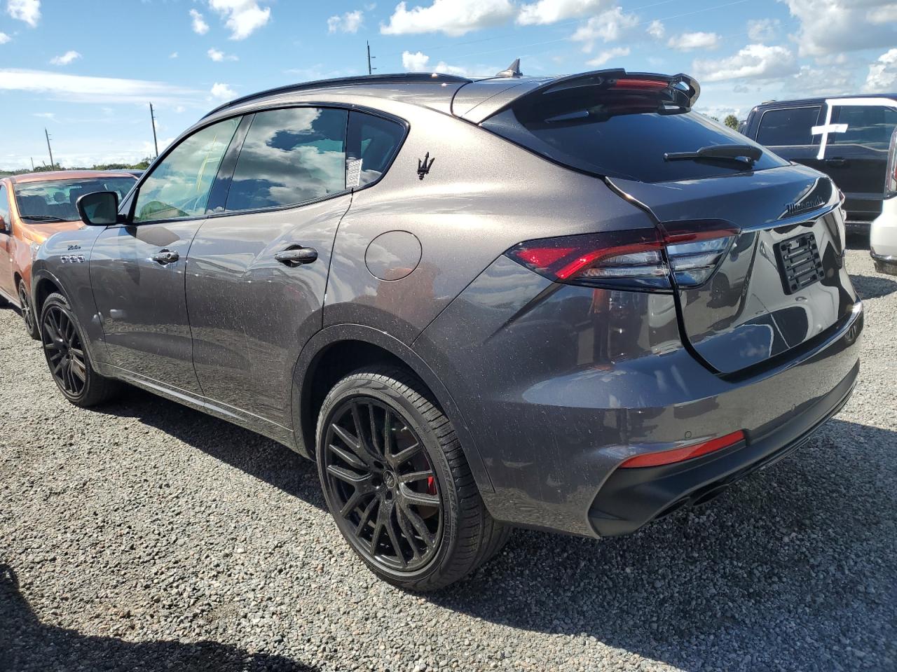 2022 Maserati Levante - Image 2