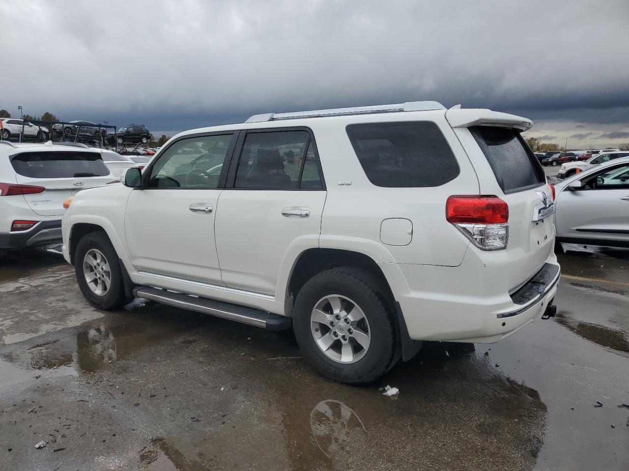 VIN JTEBU5JR1D5134527 2013 TOYOTA 4RUNNER no.2