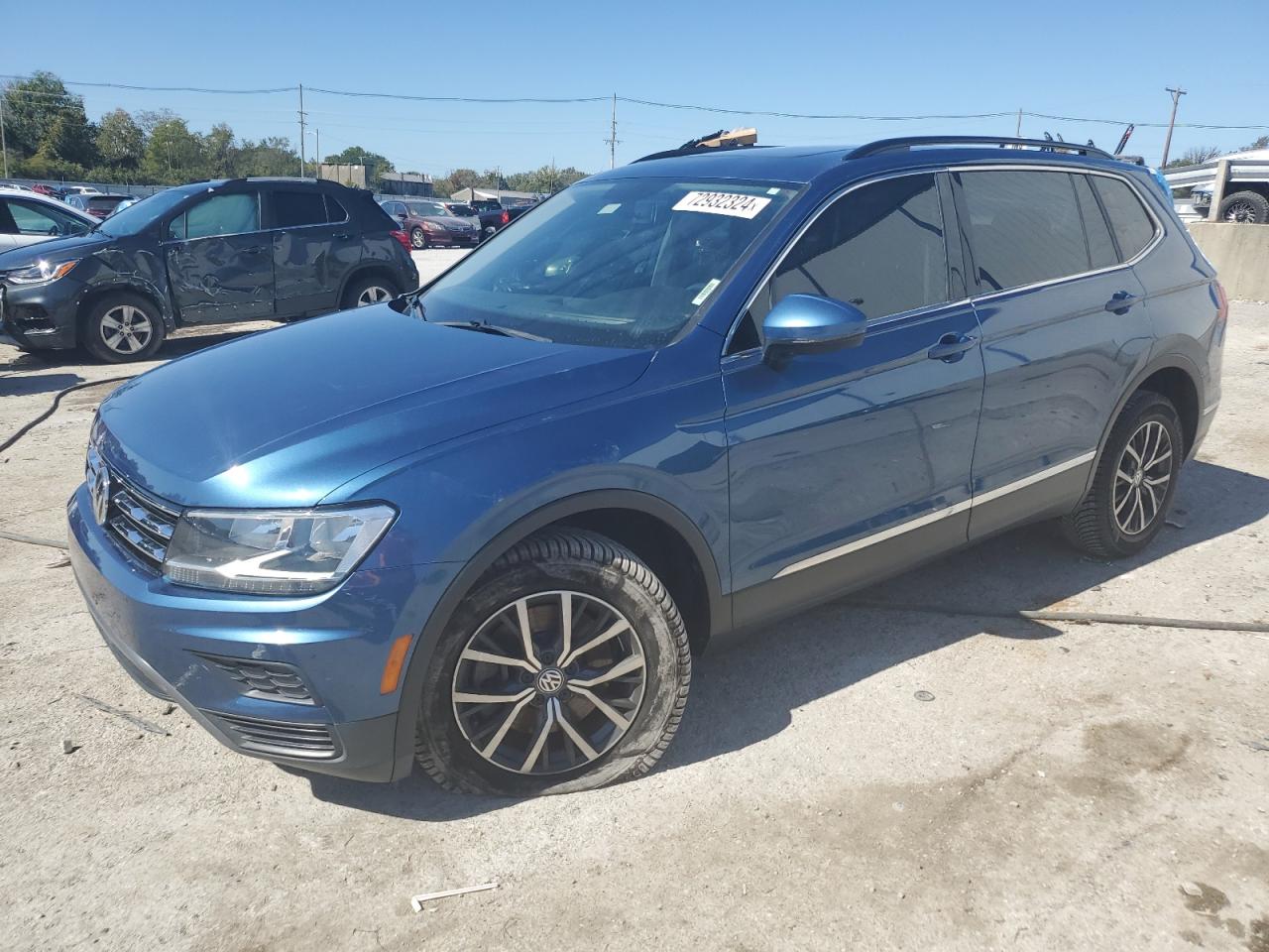 3VV3B7AX4JM204540 2018 VOLKSWAGEN TIGUAN - Image 1