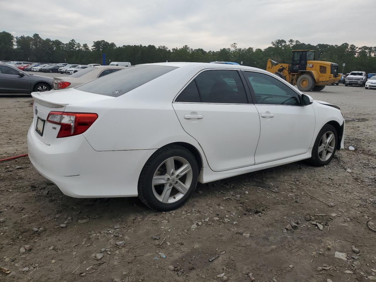 VIN 4T1BF1FK3DU646875 2013 TOYOTA CAMRY no.3