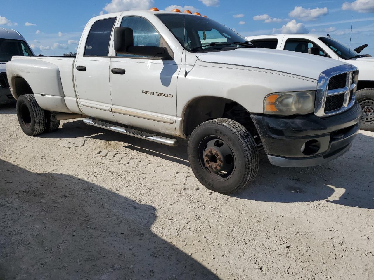 2005 Dodge RAM - Image 4