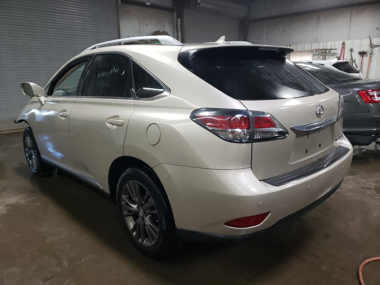 VIN 2T2BK1BA7DC212092 2013 LEXUS RX350 no.2