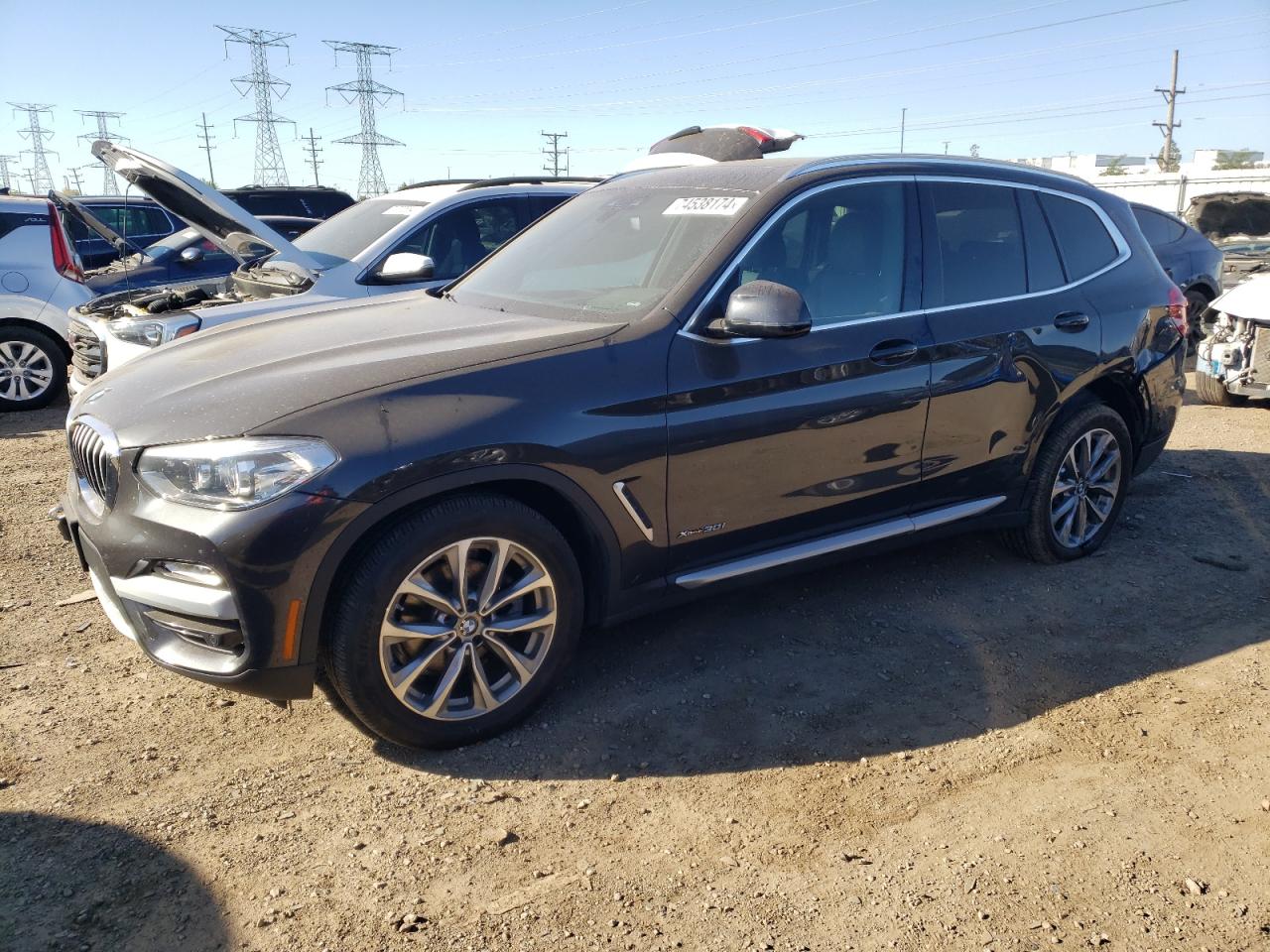 VIN 5UXTR9C53JLC73255 2018 BMW X3 no.1