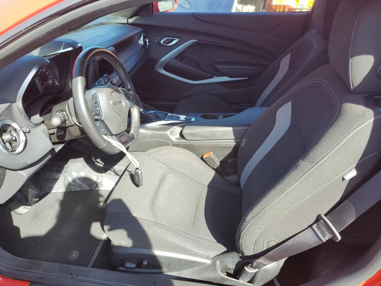 2023 Chevrolet Camaro - Image 7