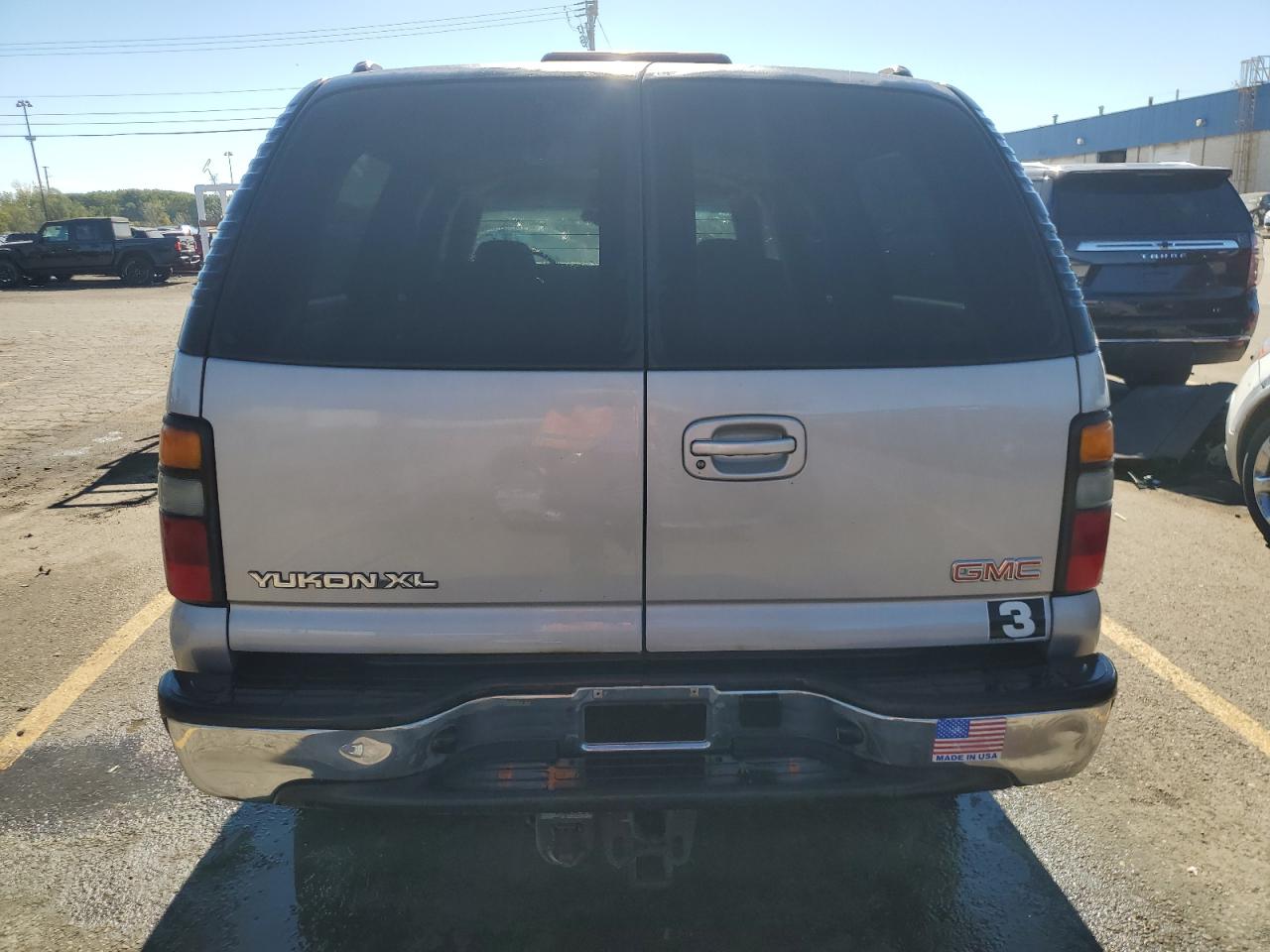 1GKEC16Z34J188610 2004 GMC Yukon Xl C1500