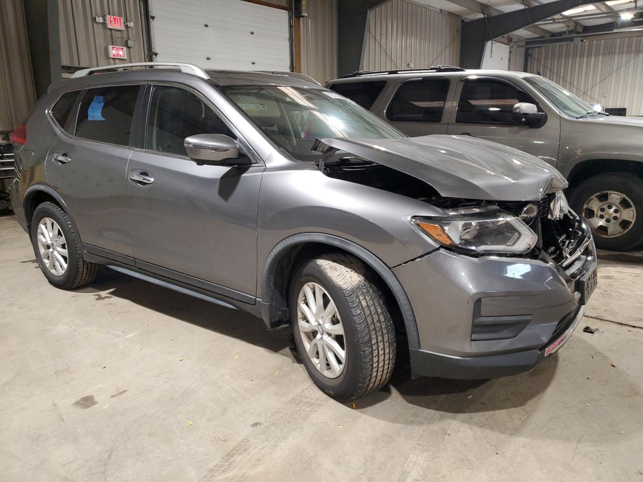 2018 Nissan Rogue S VIN: JN8AT2MV3JW302513 Lot: 77577494