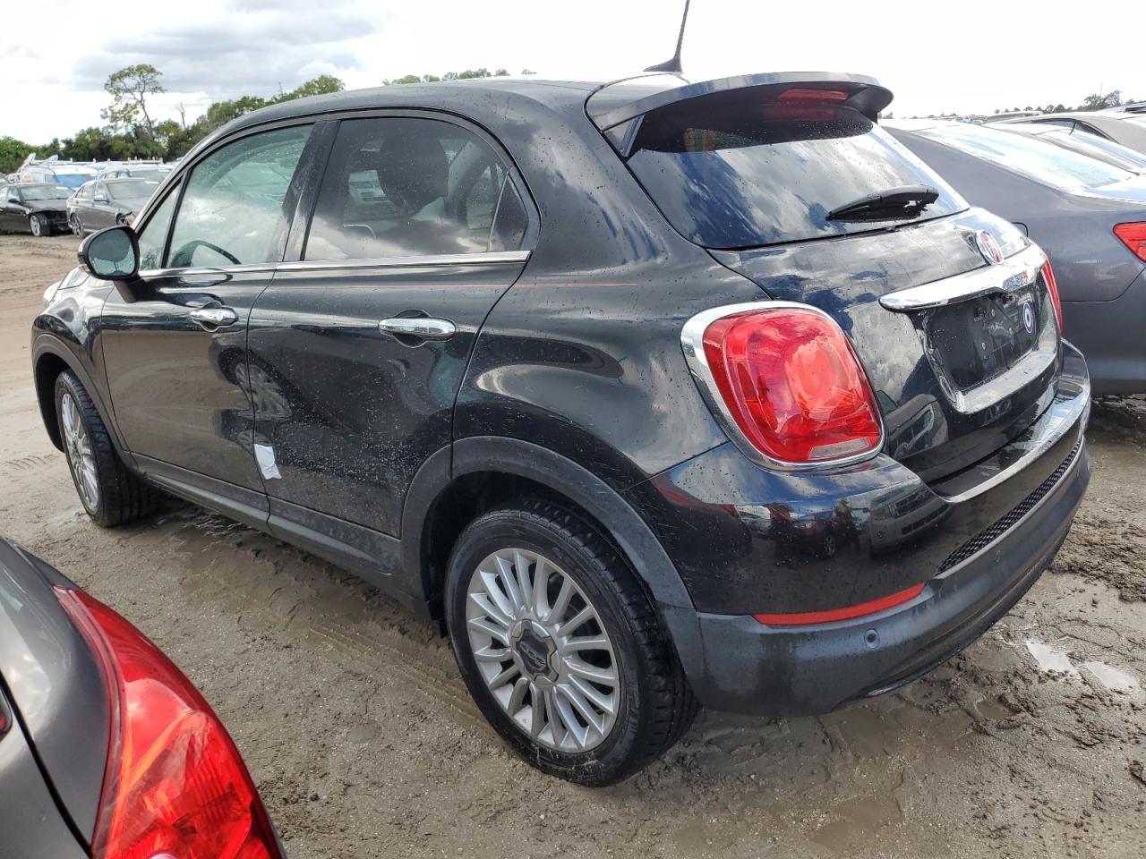 ZFBCFXDB1JP660883 2018 Fiat 500X Lounge