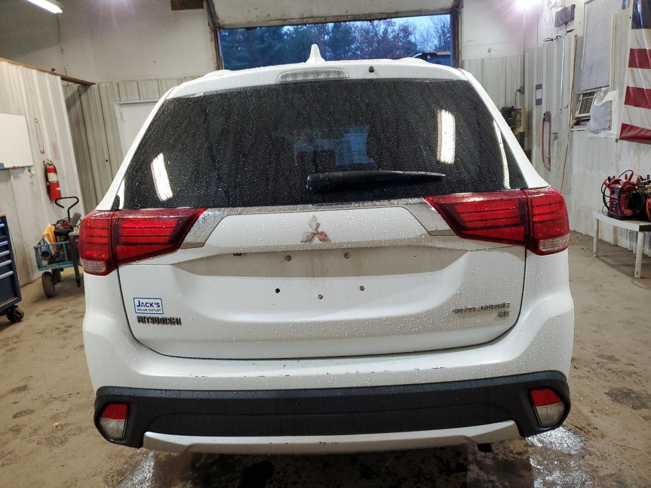 2018 Mitsubishi Outlander Se VIN: JA4AZ3A34JZ005097 Lot: 76545644