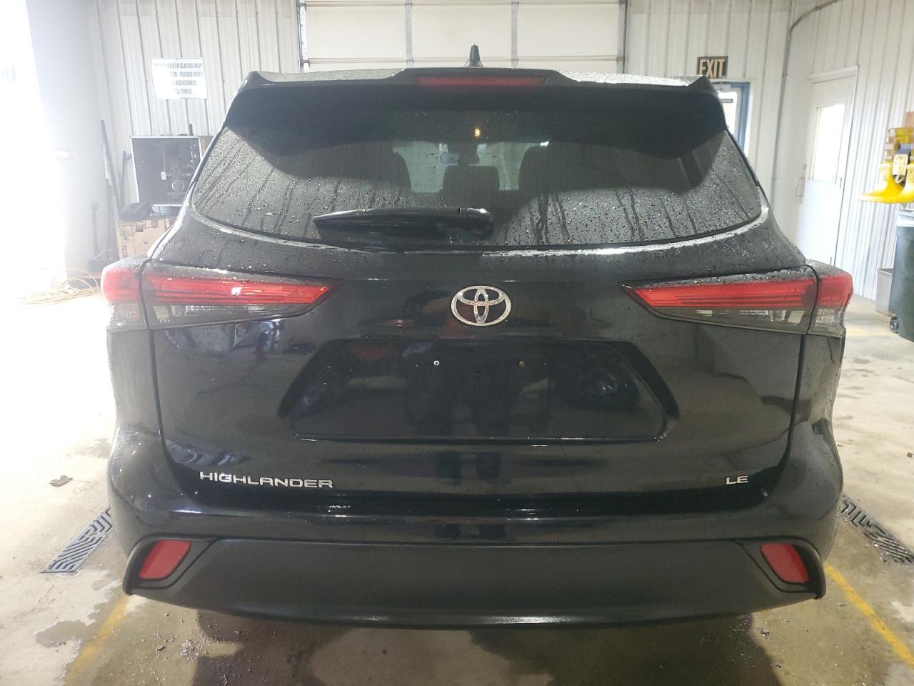 2023 Toyota Highlander L VIN: 5TDKDRAH0PS028104 Lot: 74720594