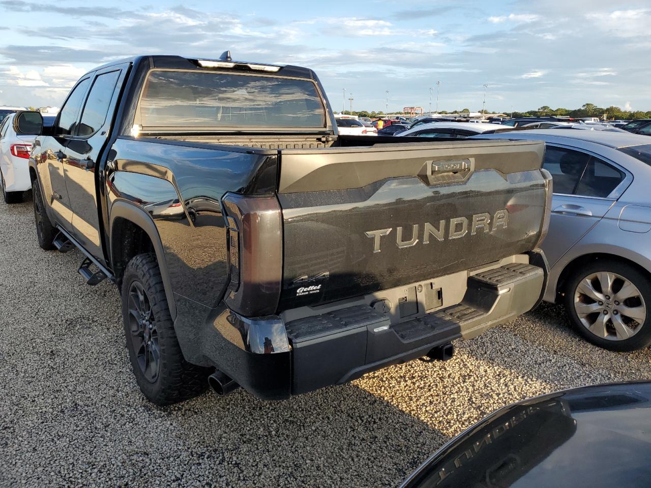 2024 Toyota Tundra Crewmax Sr VIN: 5TFLA5DB3RX193087 Lot: 74465724