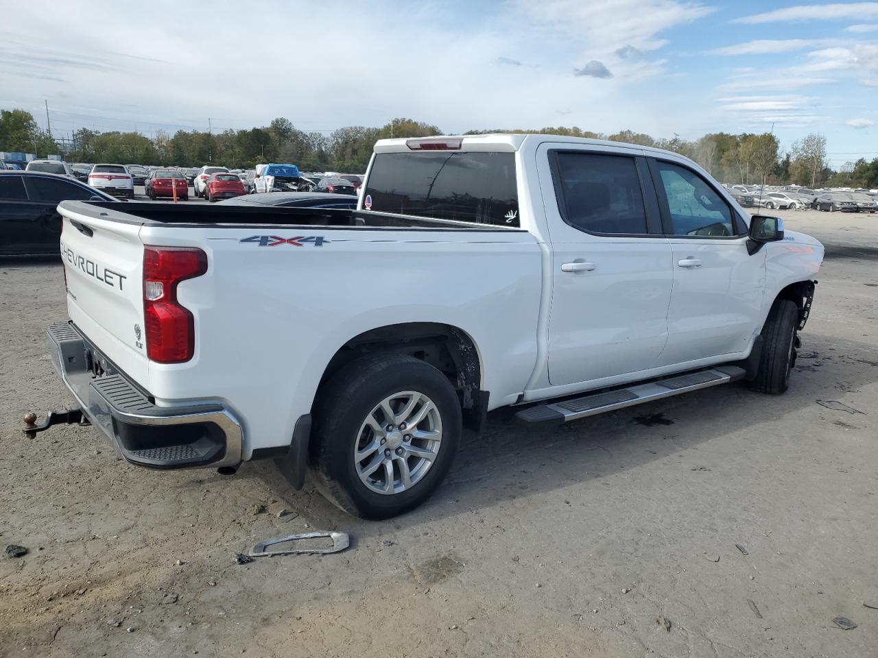 2019 Chevrolet Silverado - Image 3