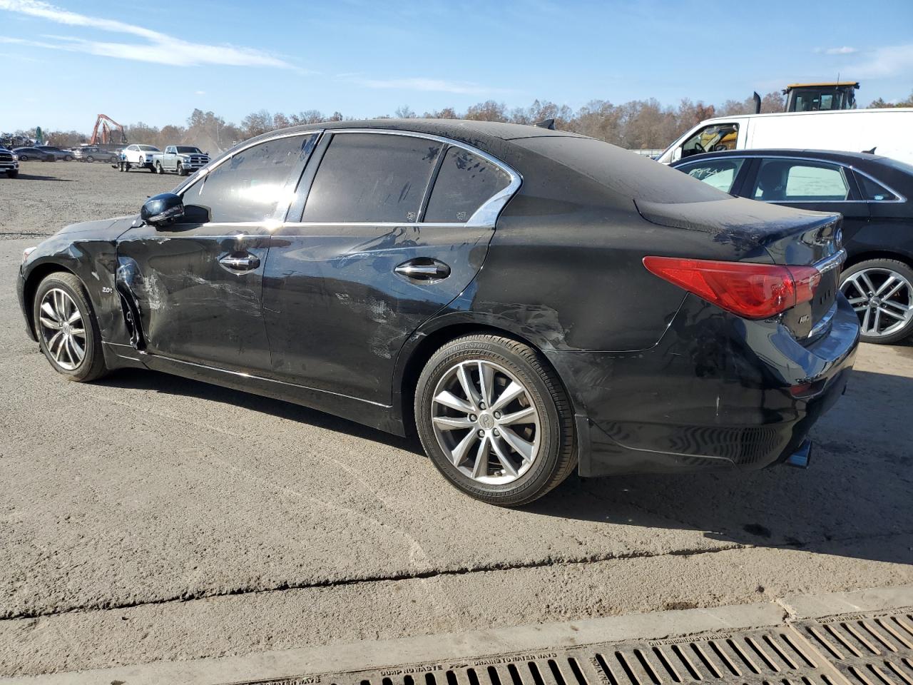 2017 Infiniti Q50 - Image 2