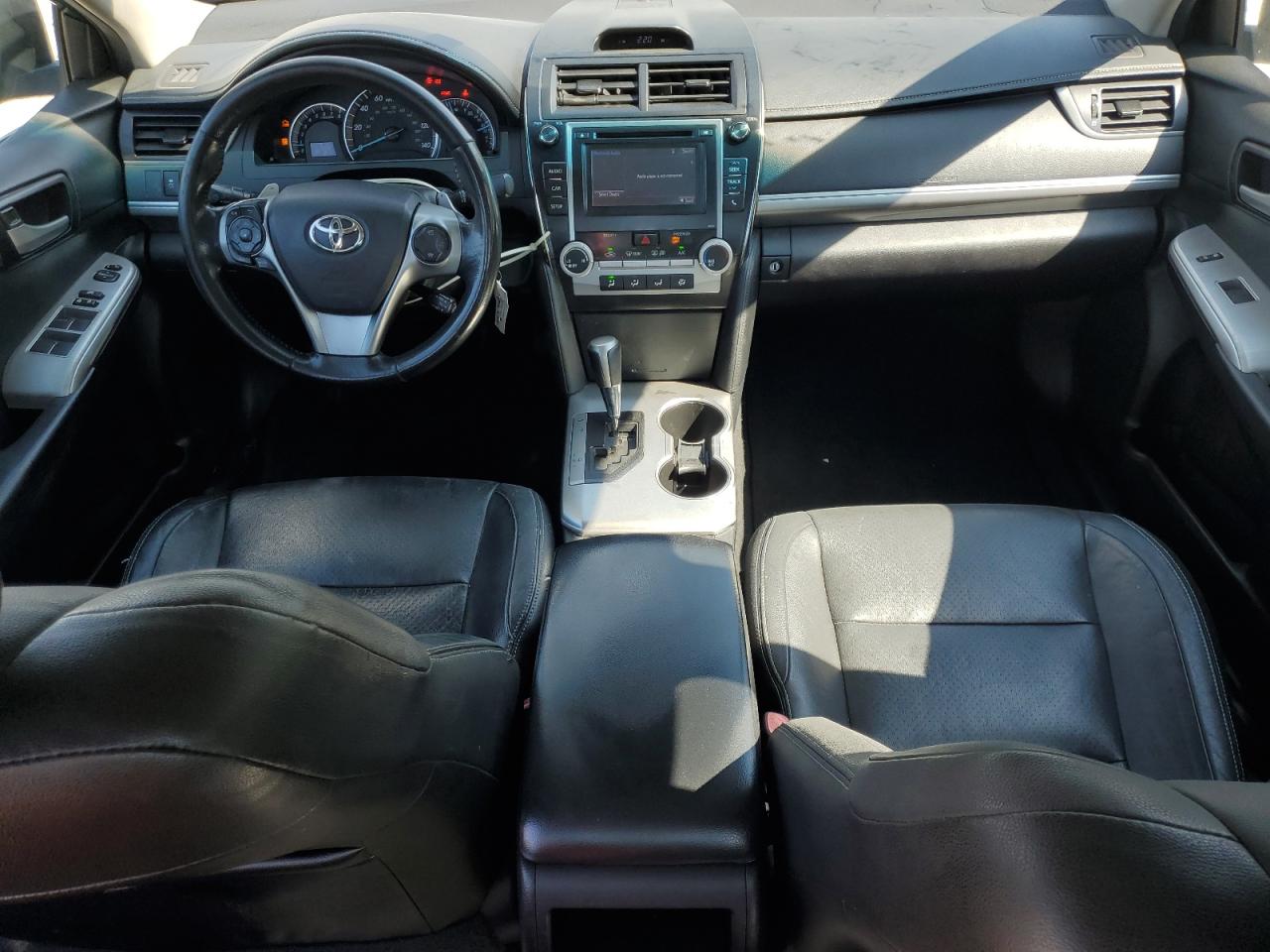 4T1BF1FK2EU830240 2014 Toyota Camry L