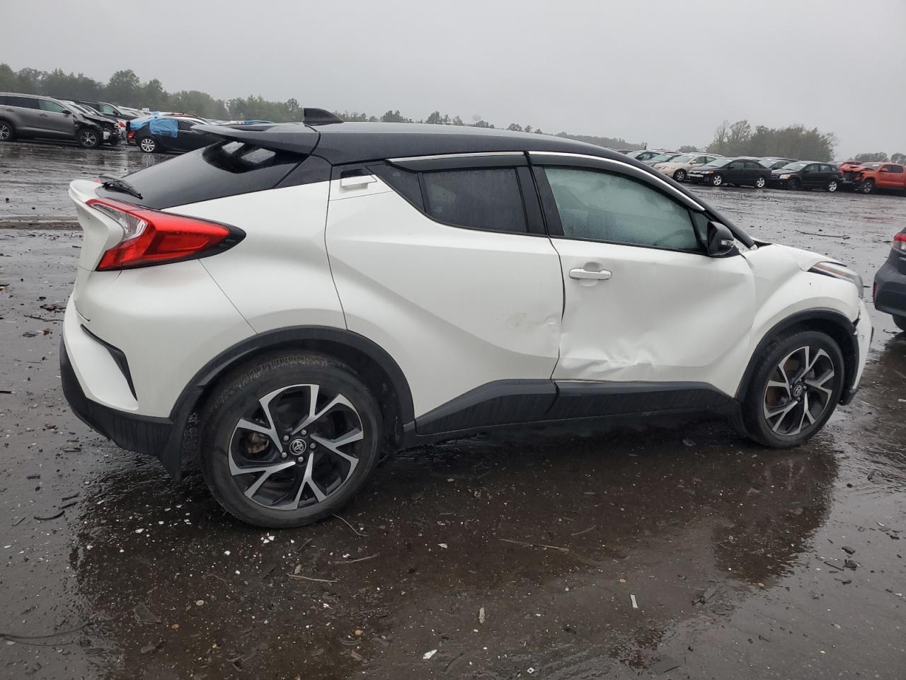 VIN NMTKHMBX4LR118104 2020 TOYOTA C-HR no.3