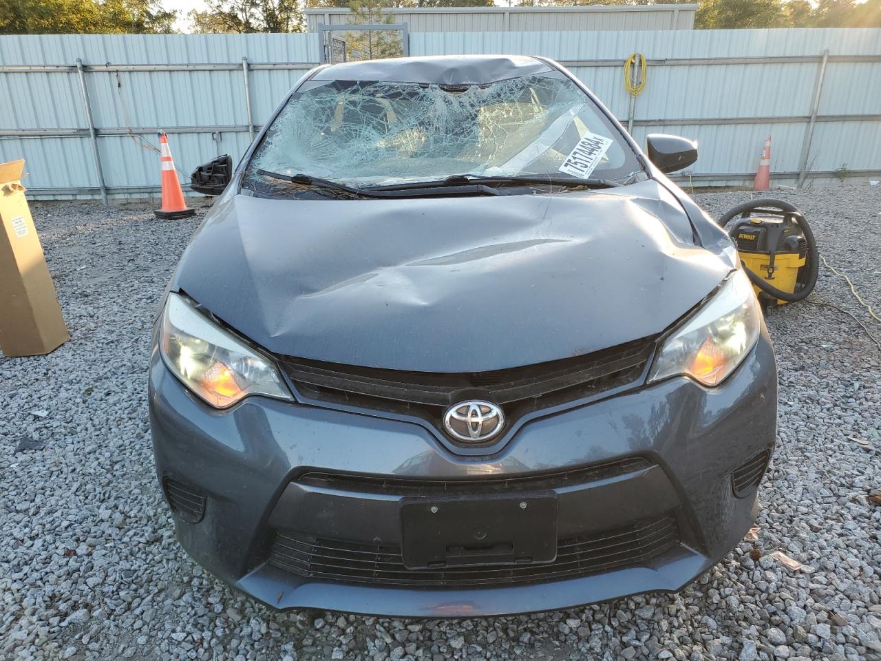 VIN 5YFBURHE0GP477884 2016 TOYOTA COROLLA no.5