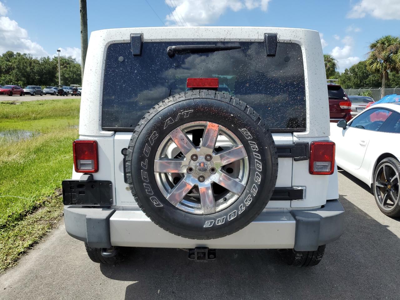 2013 Jeep Wrangler Unlimited Sahara VIN: 1C4BJWEG3DL500947 Lot: 73916124