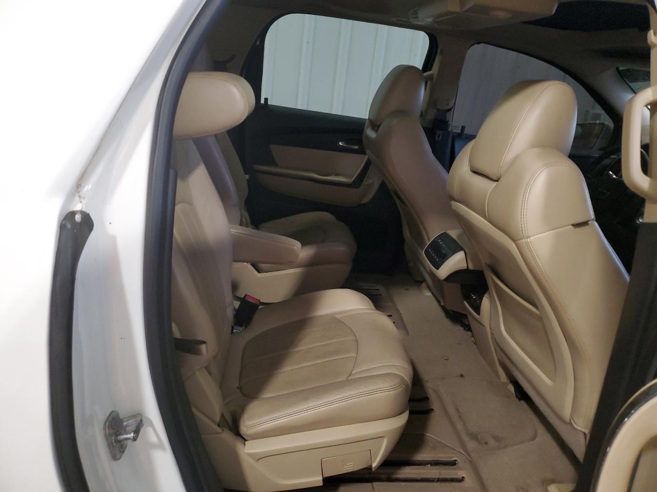2012 GMC Acadia - Image 11