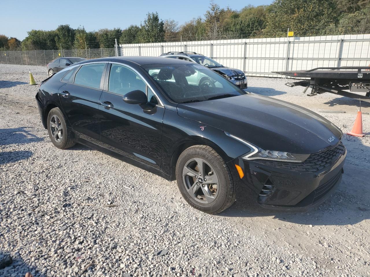 2023 Kia K5 - Image 4