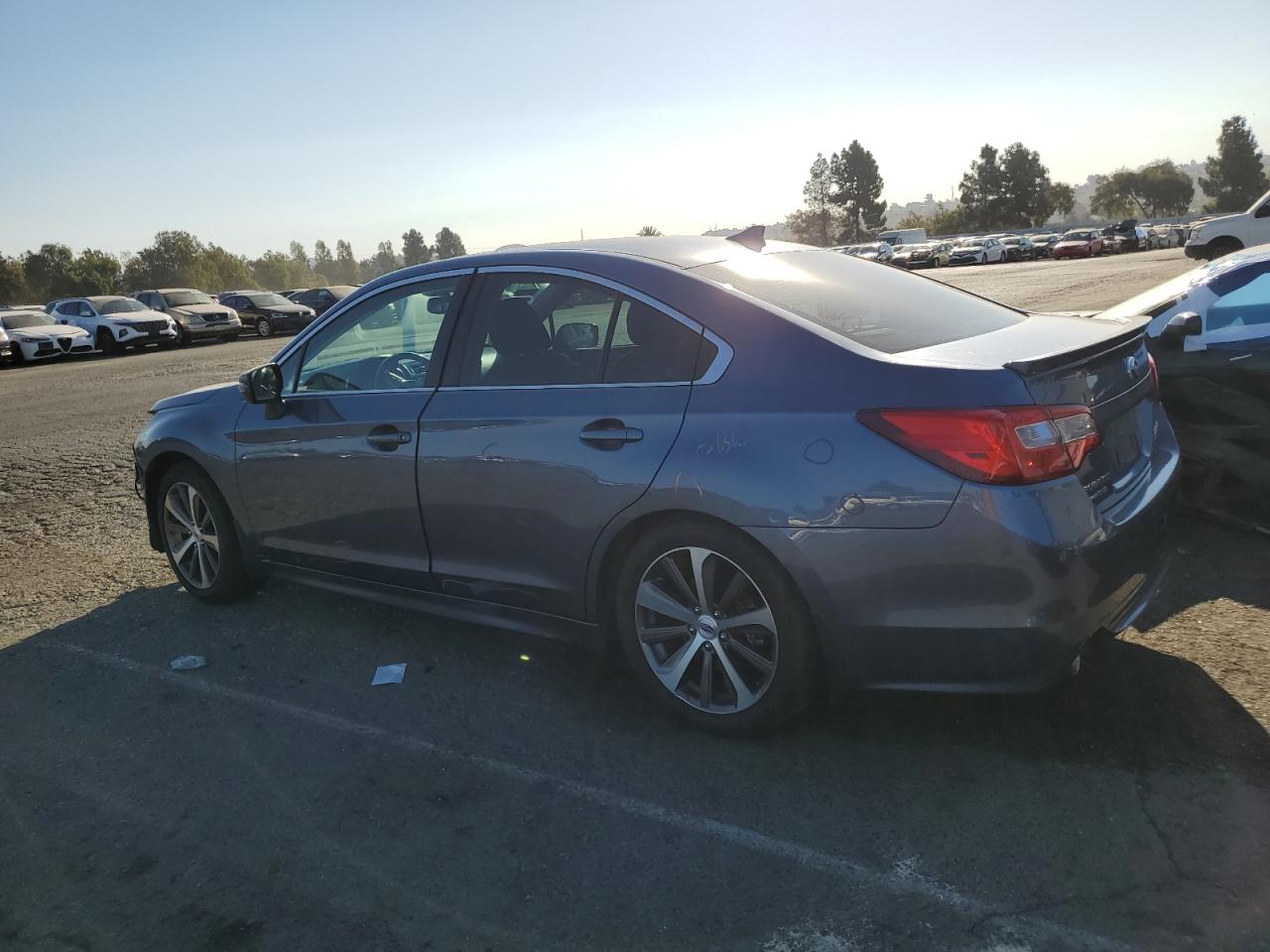 2016 Subaru Legacy - Image 2
