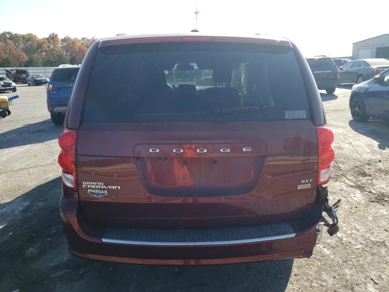 2018 Dodge Caravan - Image 6