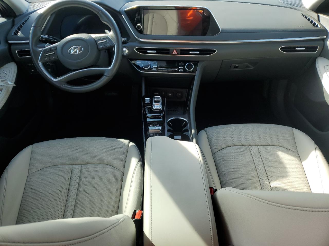 2023 Hyundai Sonata - Image 8