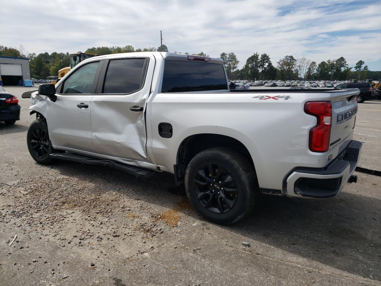 2021 Chevrolet Silverado - Image 2