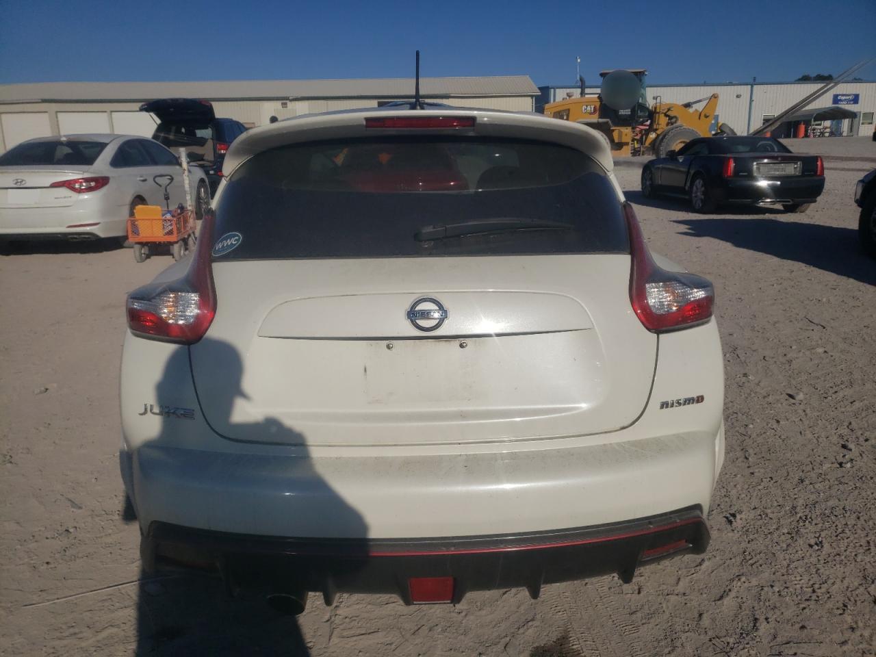 2015 Nissan Juke S VIN: JN8AF5MV7FT565735 Lot: 76984124