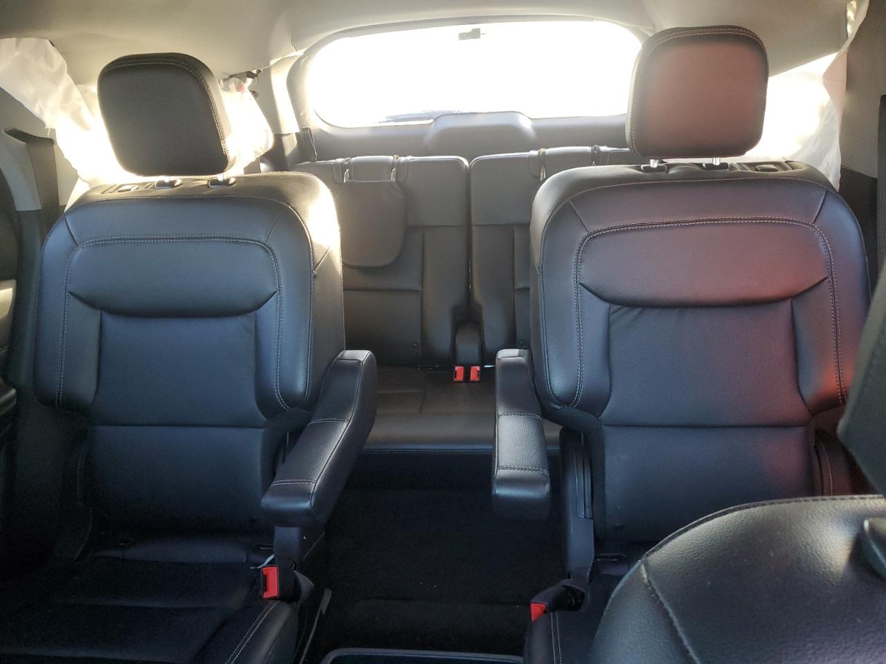 2021 Ford Explorer - Image 10