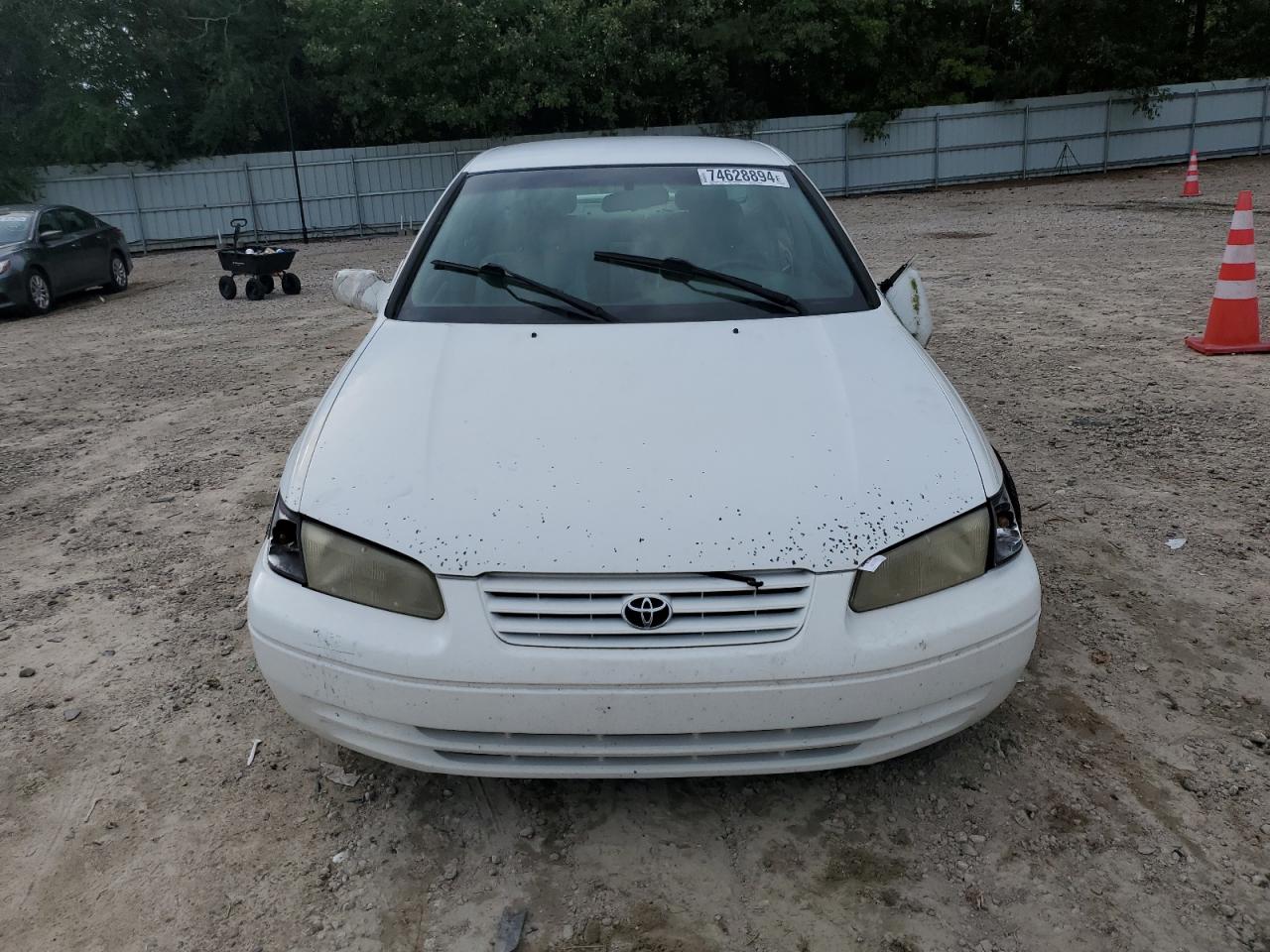 1997 Toyota Camry - Image 5