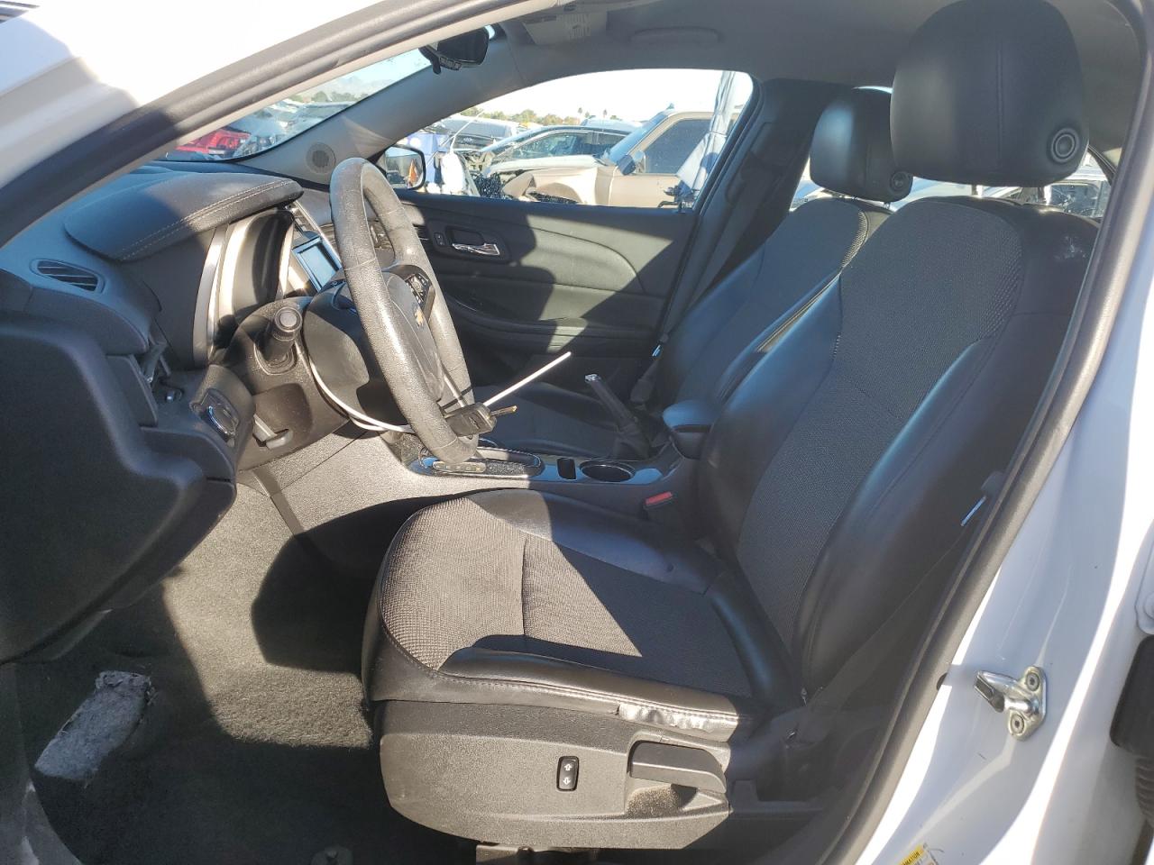2016 Chevrolet Malibu - Image 7