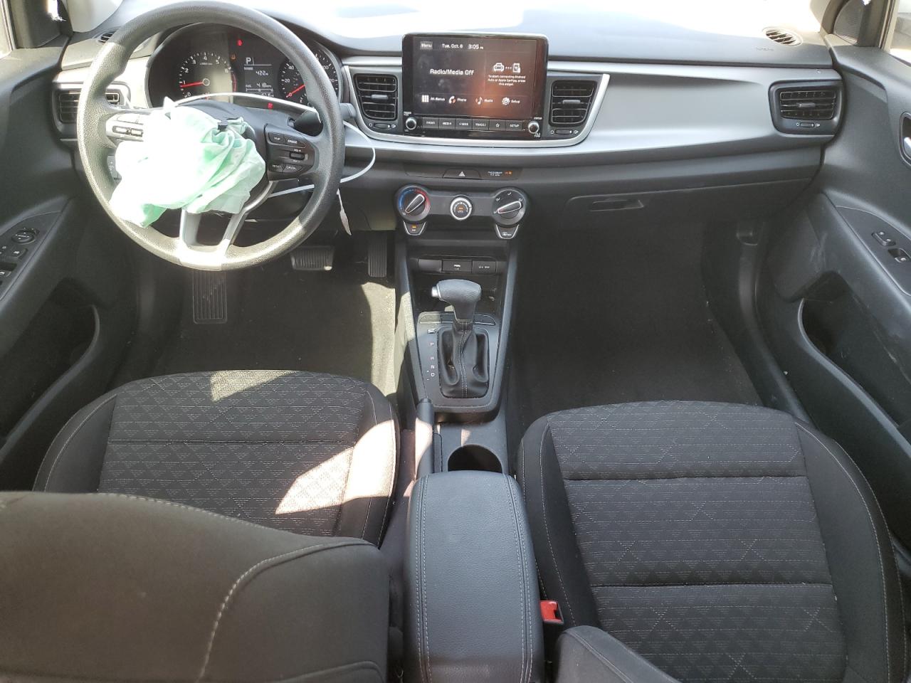 3KPA24AD4PE616793 2023 Kia Rio Lx