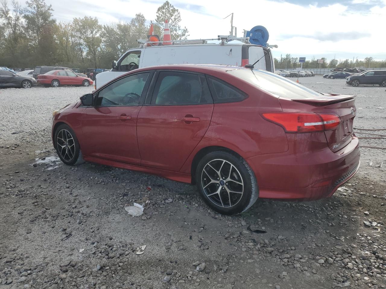 2015 Ford Focus Se VIN: 1FADP3F27FL247116 Lot: 75564784