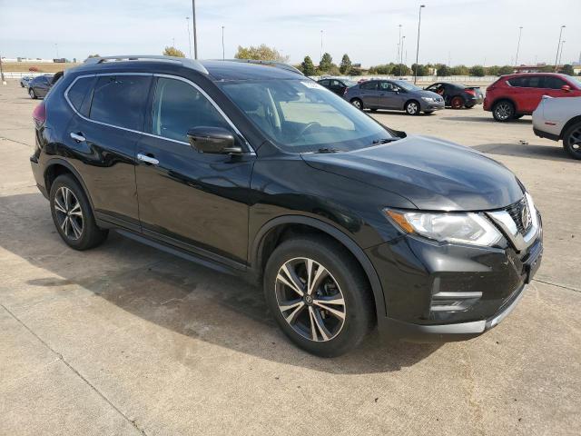  NISSAN ROGUE 2020 Czarny