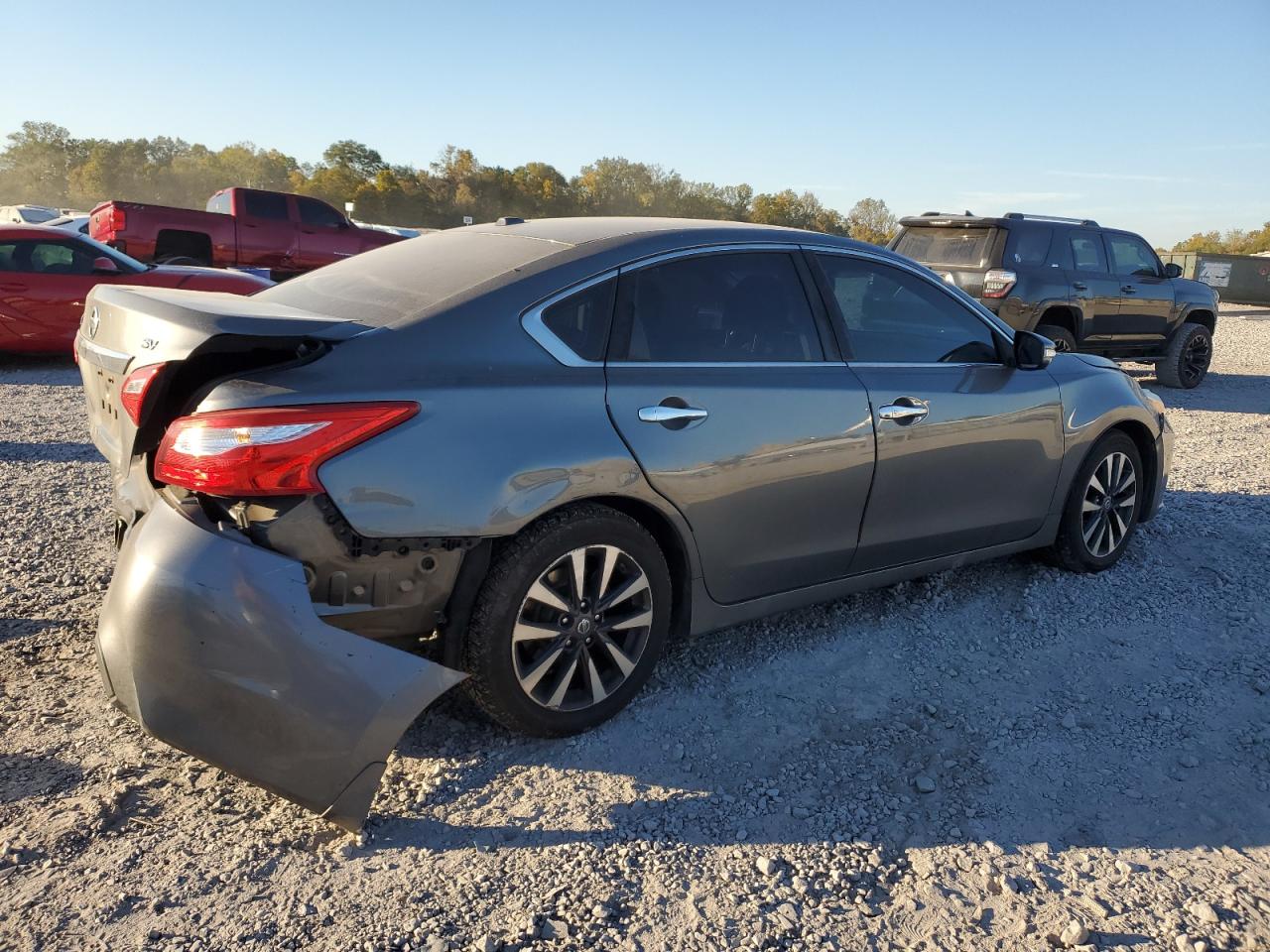 2016 Nissan Altima - Image 3