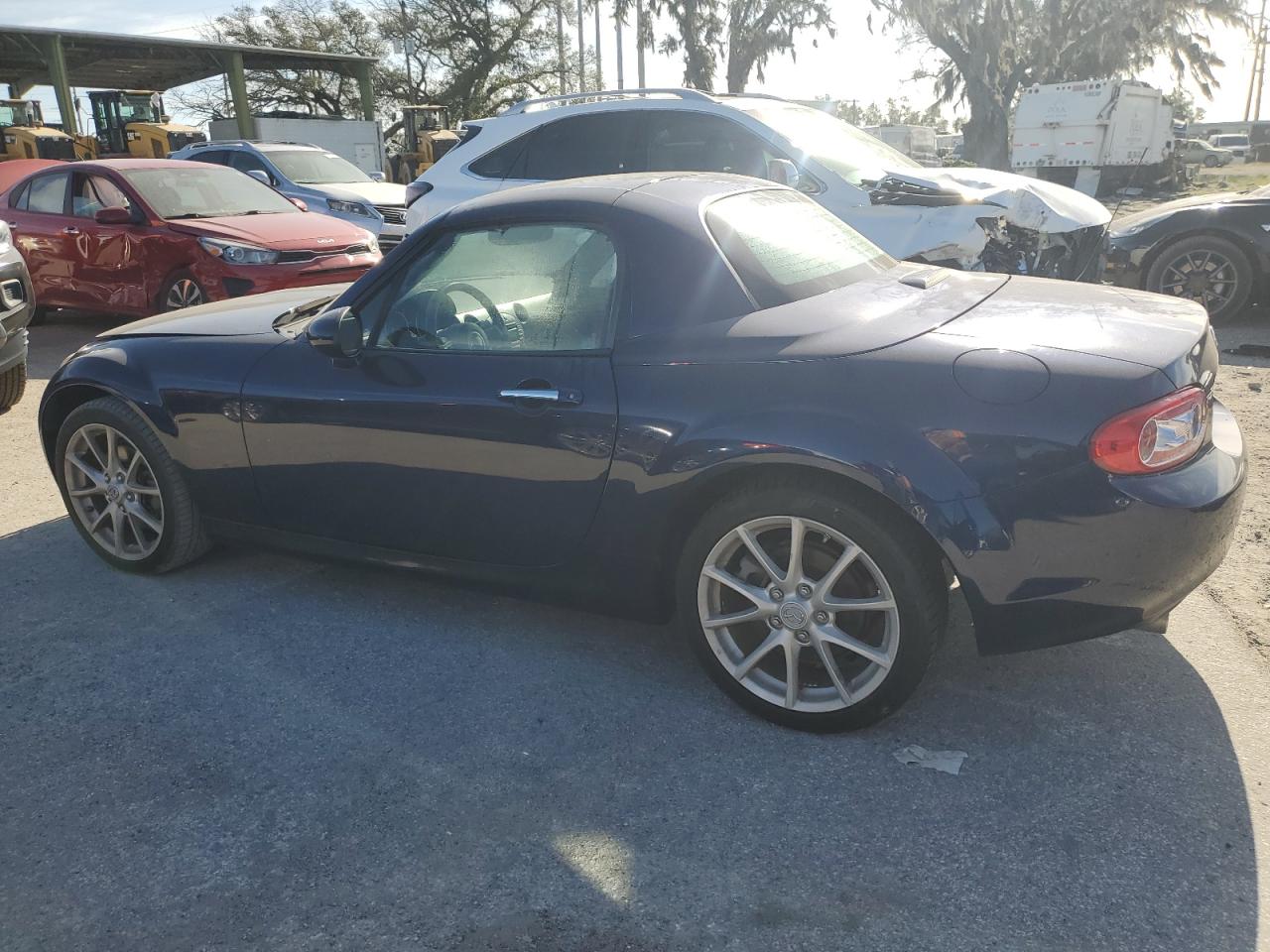 2010 Mazda MX-5 - Image 2