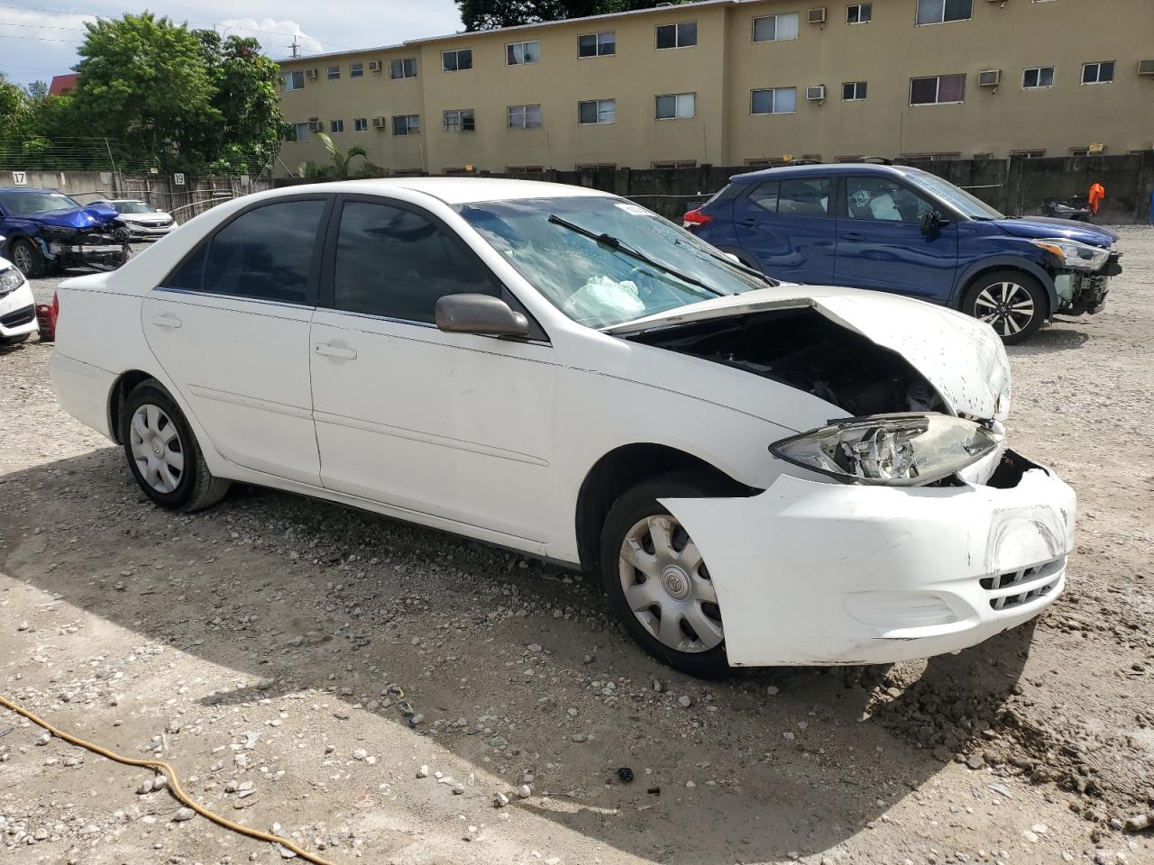 2004 Toyota Camry - Image 4