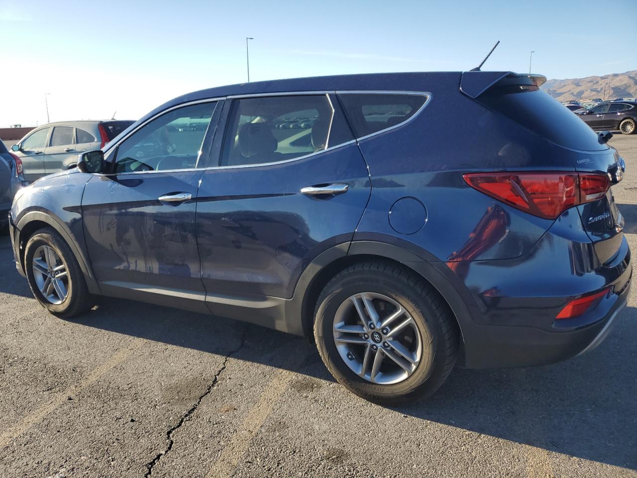 2018 Hyundai Santa Fe - Image 2