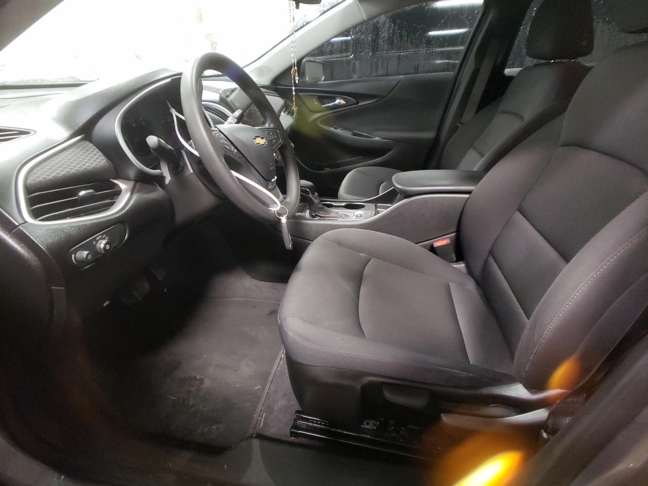 2023 Chevrolet Malibu - Image 7