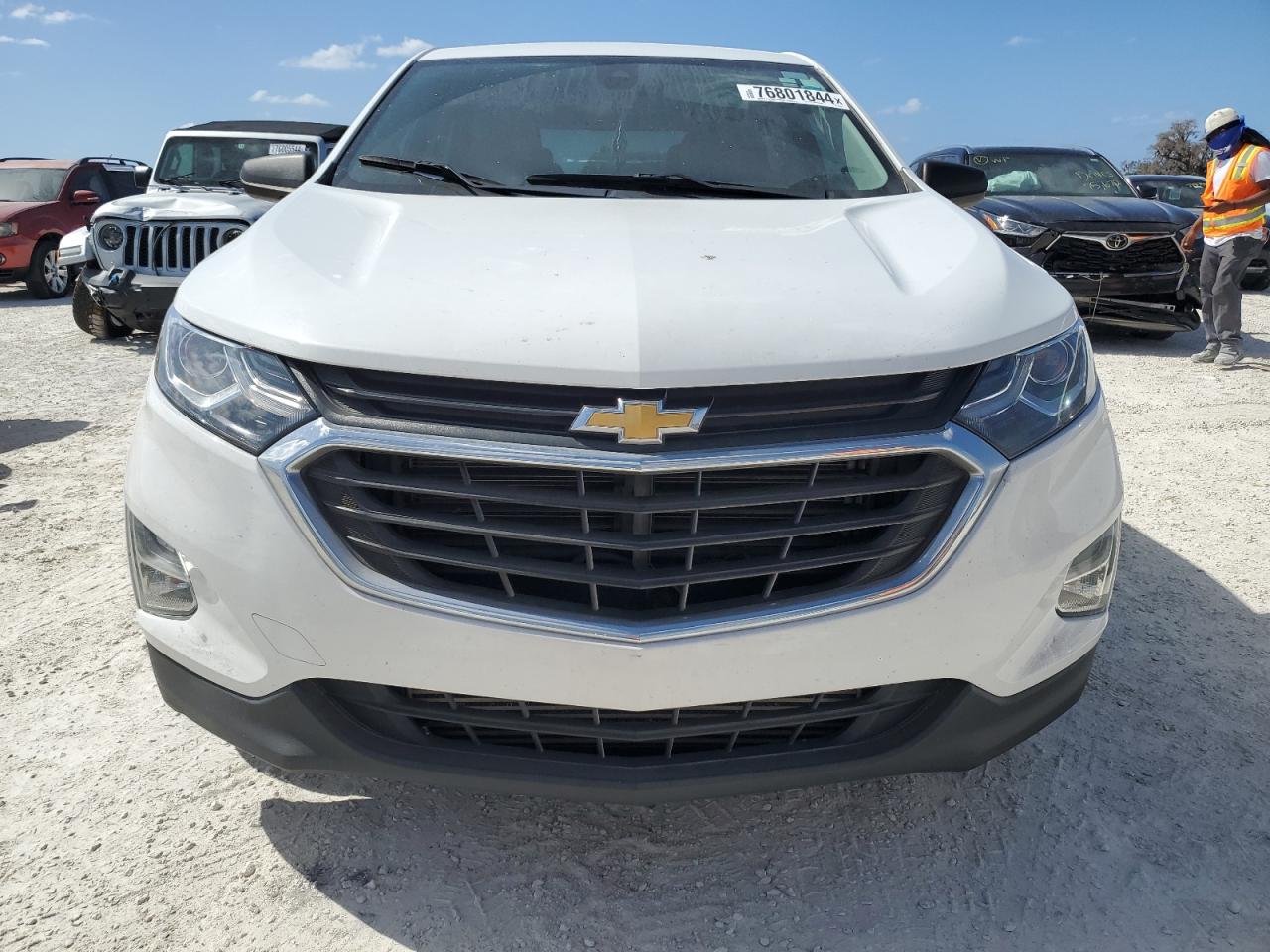 2020 Chevrolet Equinox Ls VIN: 3GNAXHEV1LS675895 Lot: 76801844