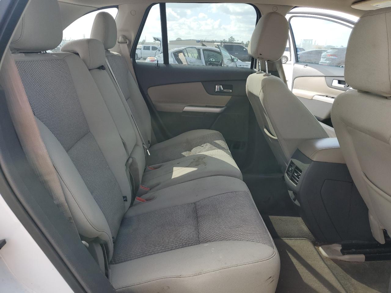 2014 Ford Edge - Image 10