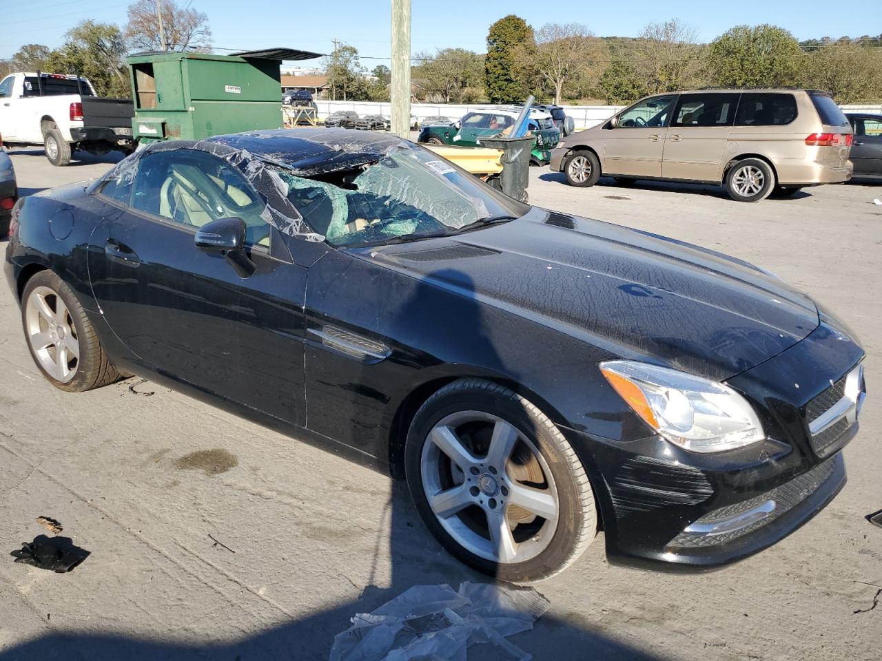 VIN WDDPK4HA0EF075546 2014 MERCEDES-BENZ SLK-CLASS no.4