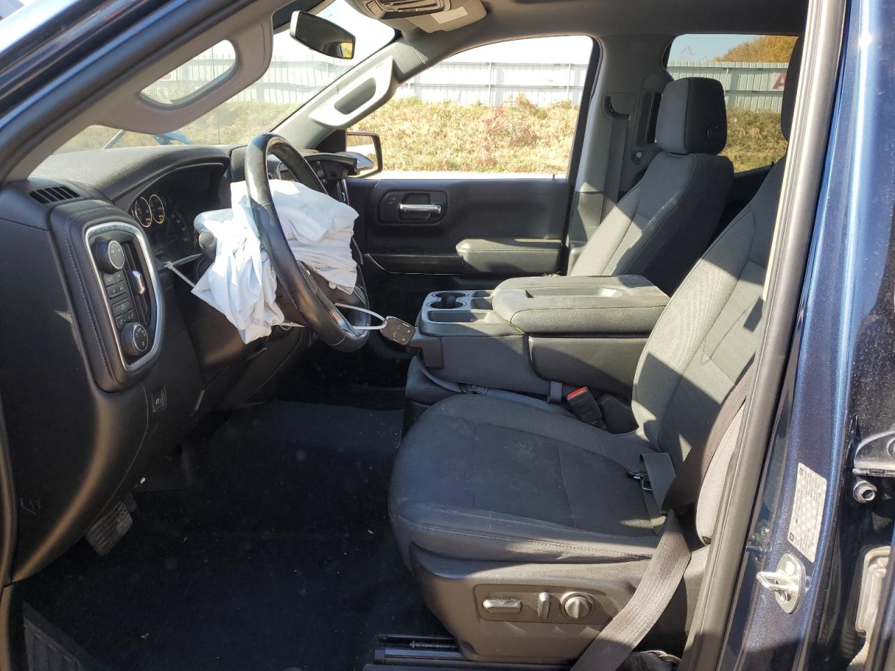 2019 Chevrolet Silverado - Image 7