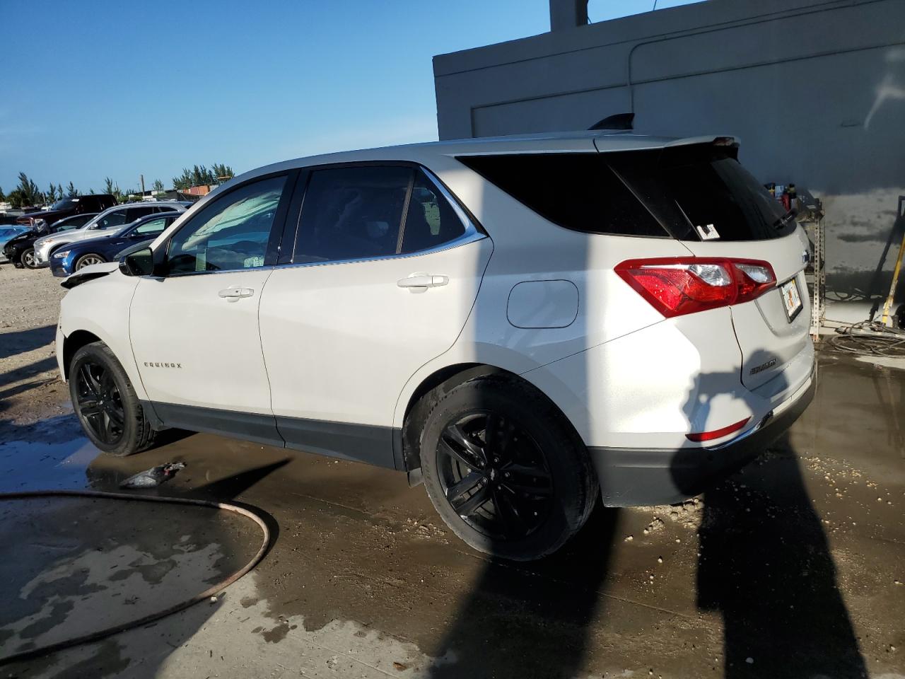 2020 Chevrolet Equinox - Image 2