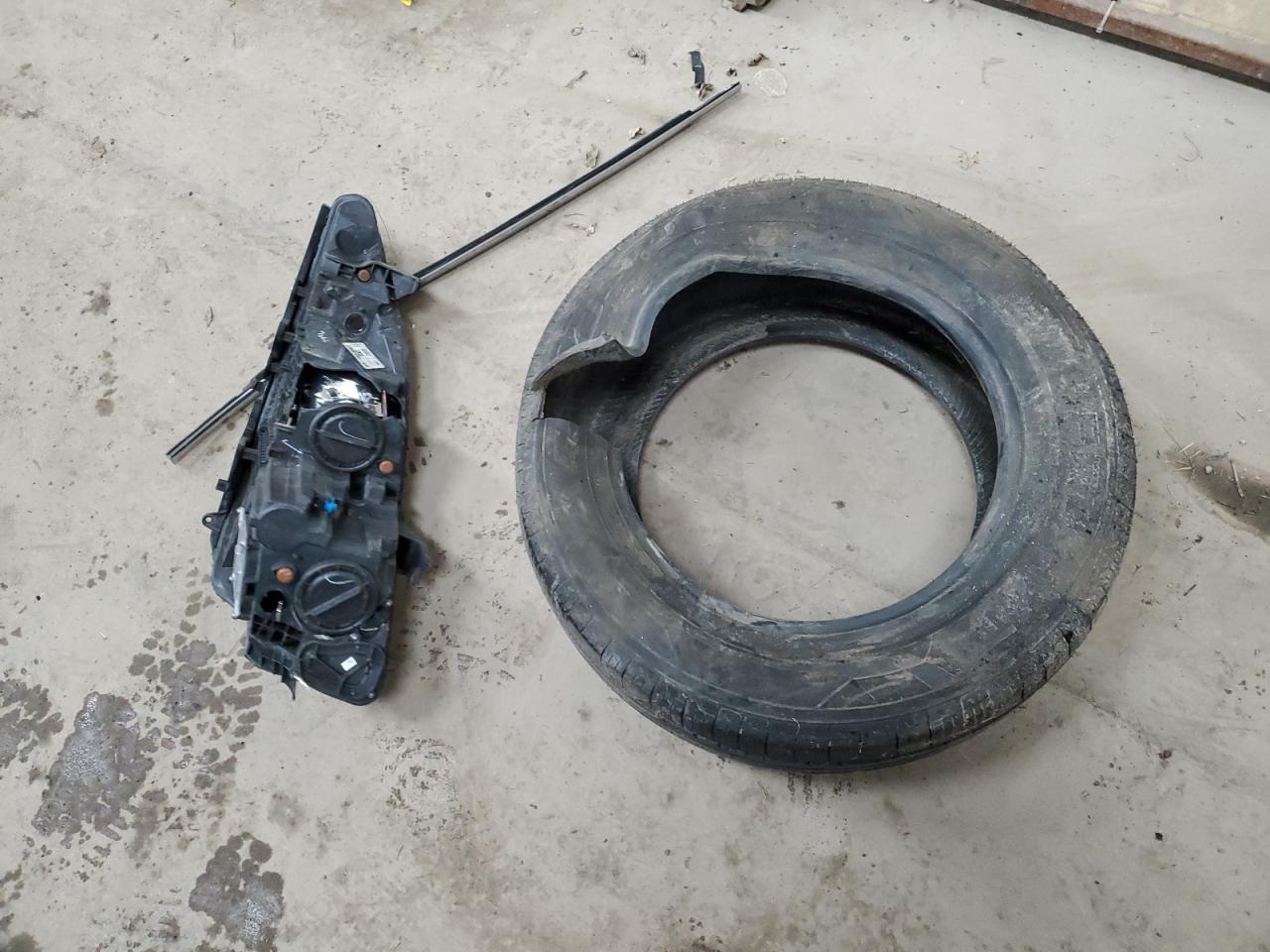 2018 Chrysler Pacifica - Image 13