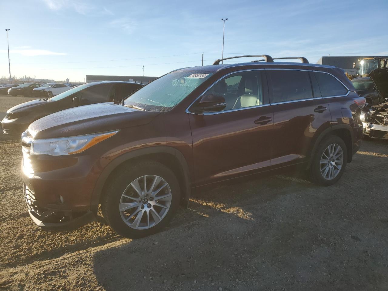 2016 Toyota Highlander - Image 1