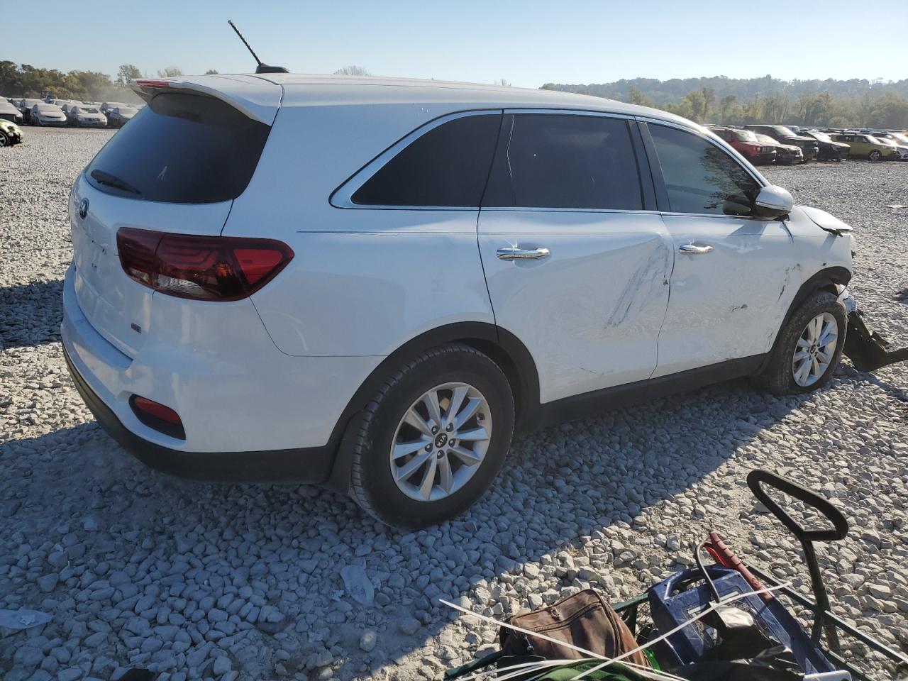 2019 Kia Sorento L VIN: 5XYPG4A39KG504148 Lot: 76737474