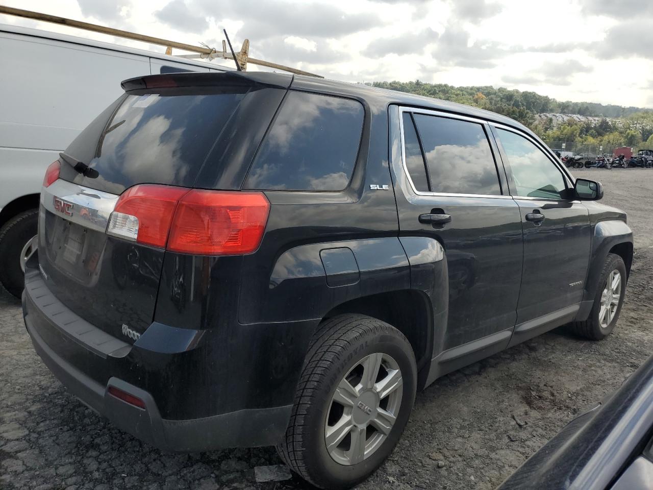 2014 GMC Terrain - Image 3