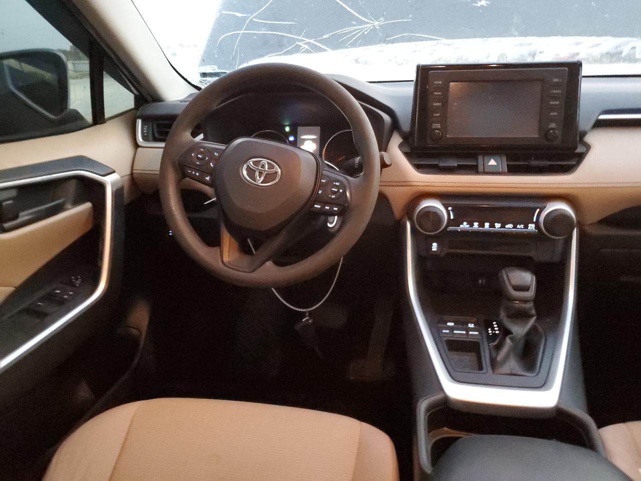 2019 Toyota RAV 4 - Image 8