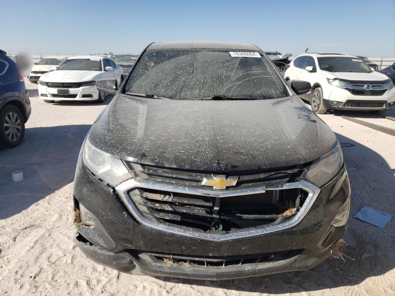 VIN 3GNAXKEV7KL379740 2019 CHEVROLET EQUINOX no.5